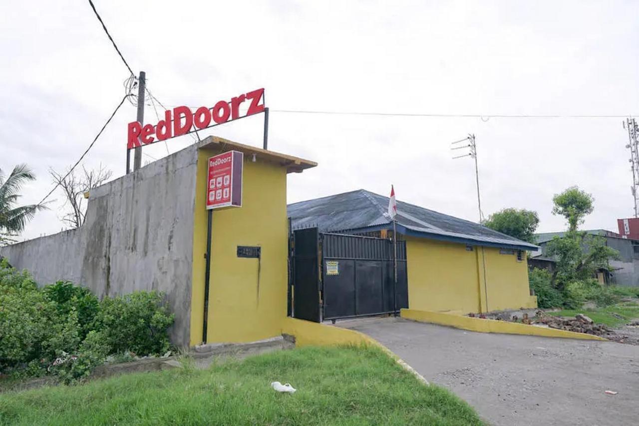 Hotel Reddoorz Near Ekowisata Mangrove Belawan Exteriér fotografie